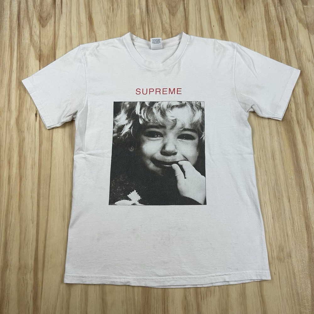 Supreme Crybaby Men's T Shirt White Short Sleeve Large Graphic Streetwear FLAW
